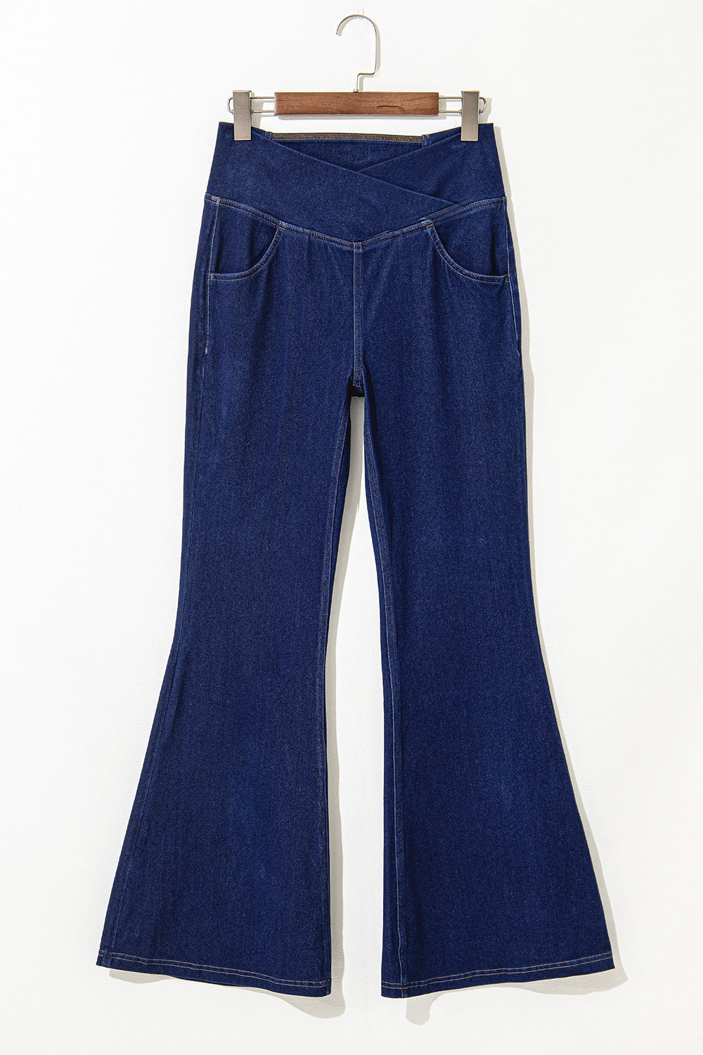 High-Waisted Flare Jeans - cas7m