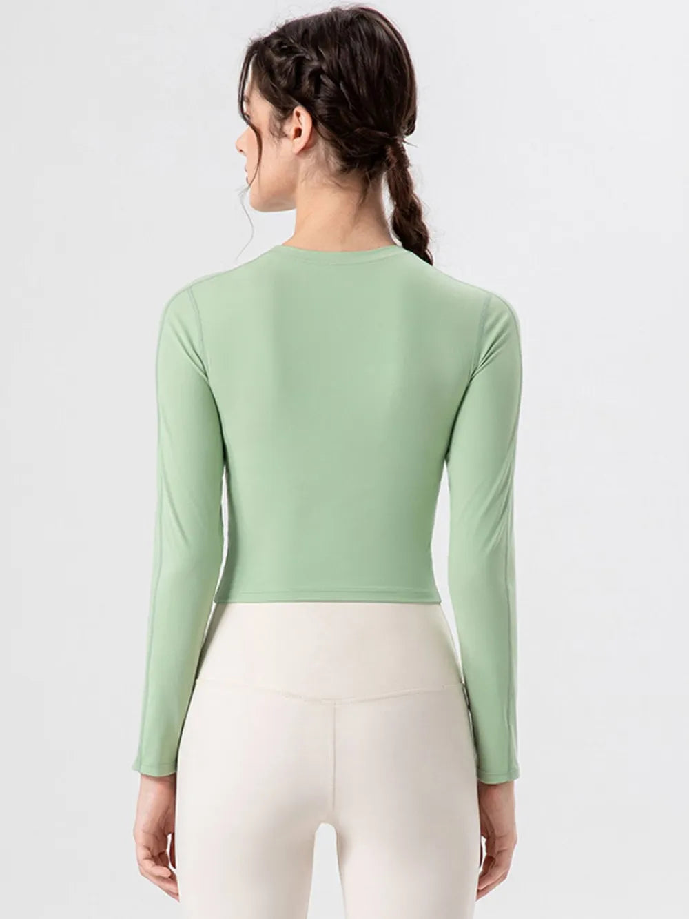 Round Neck Long Sleeve Active T-Shirt - cas7m