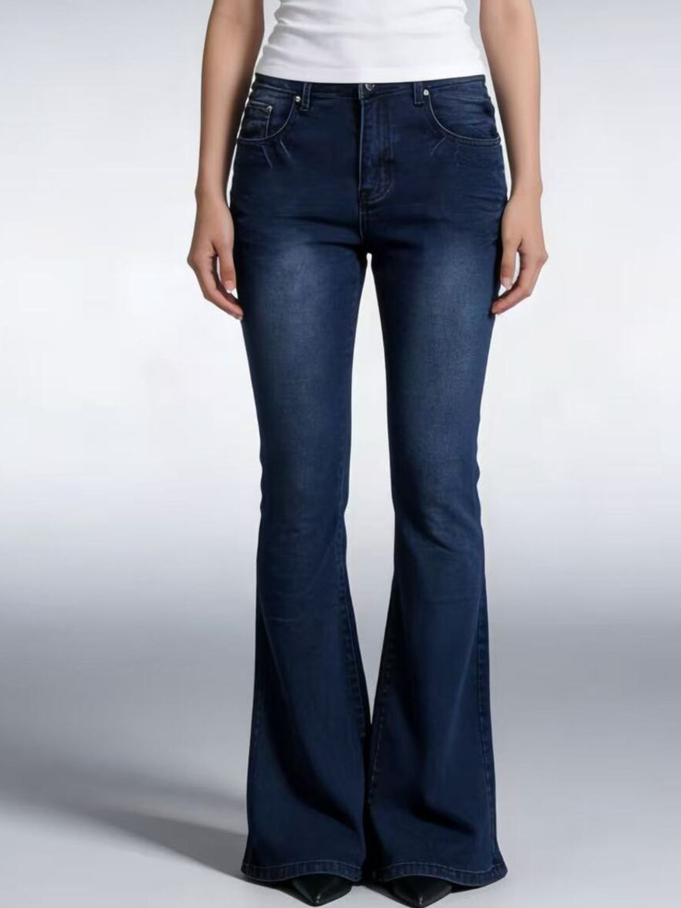 Full Size Vintage Wash High-Waisted Flare Jeans Plus Size - cas7m