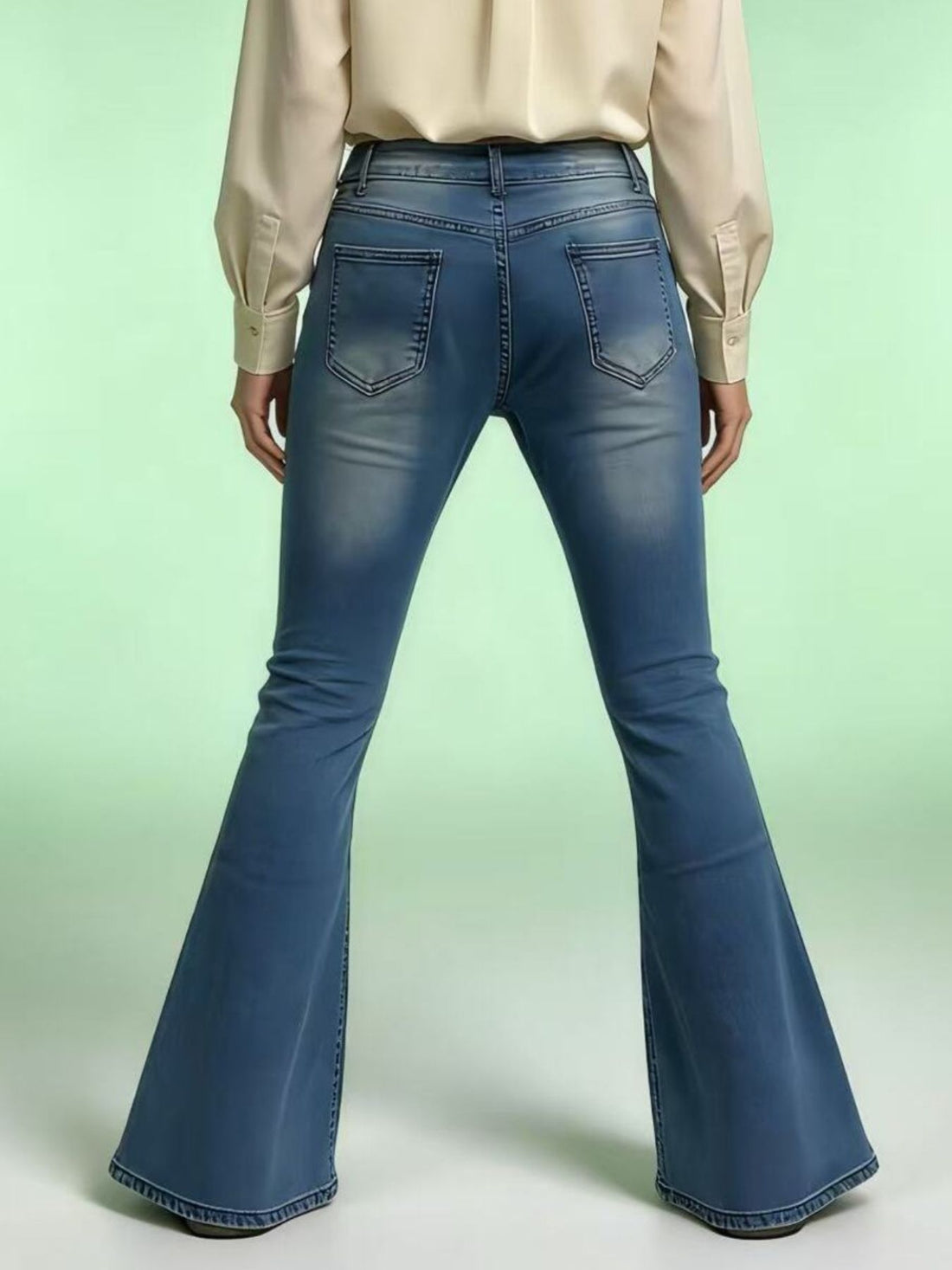 Full Size Vintage Wash High-Waisted Flare Jeans Plus Size - cas7m