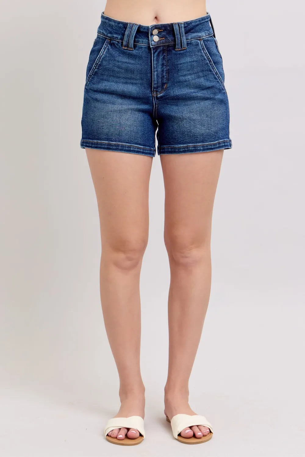 High-Waist Double-Button Denim Shorts - Stylish & Comfortable Fit - cas7m