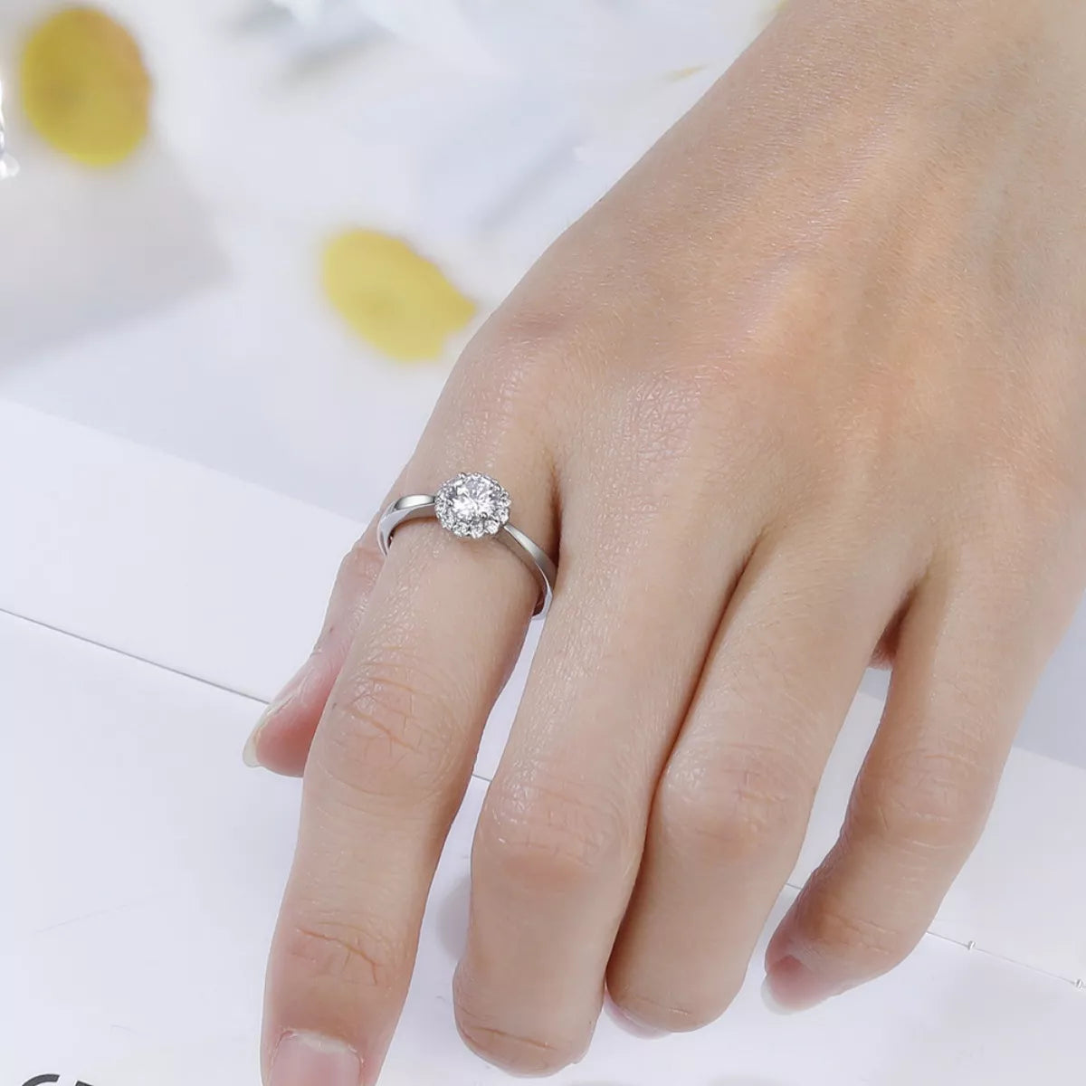 1 Carat Moissanite 925 Sterling Silver Ring - cas7m