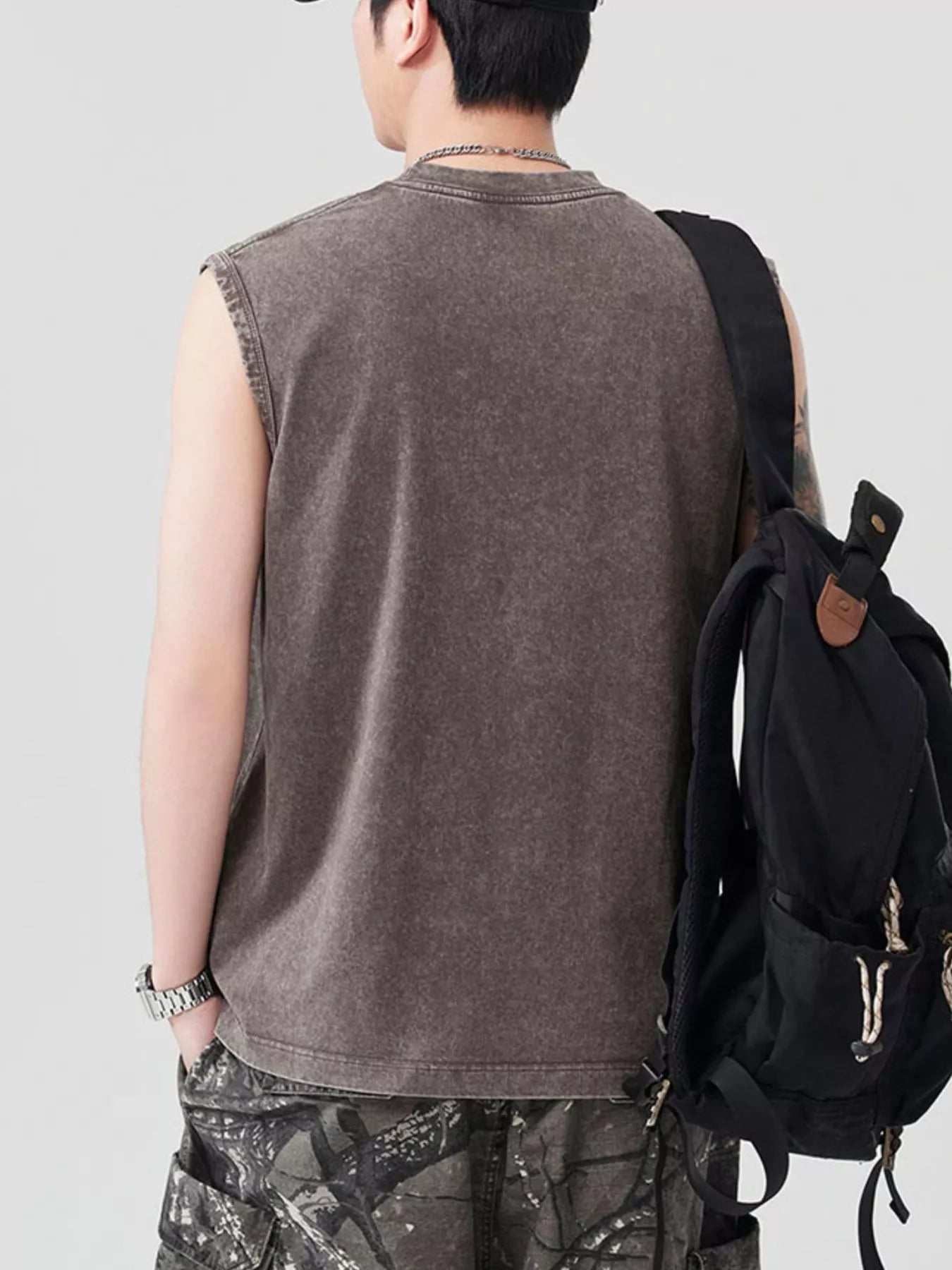 Men's Round Neck Tank - cas7m