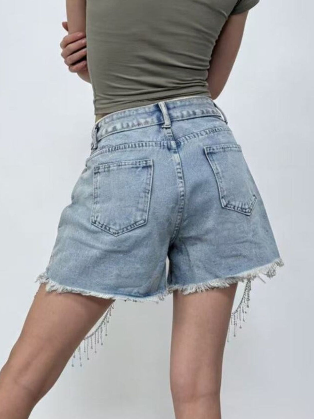 Rhinestone Chain Raw Hem Denim Shorts - cas7m