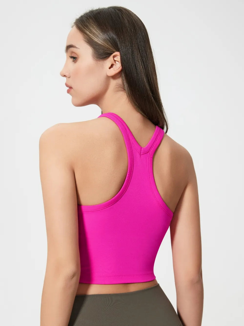 Millennia Scoop Neck Active Tank with Detachable Chest Pads - cas7m