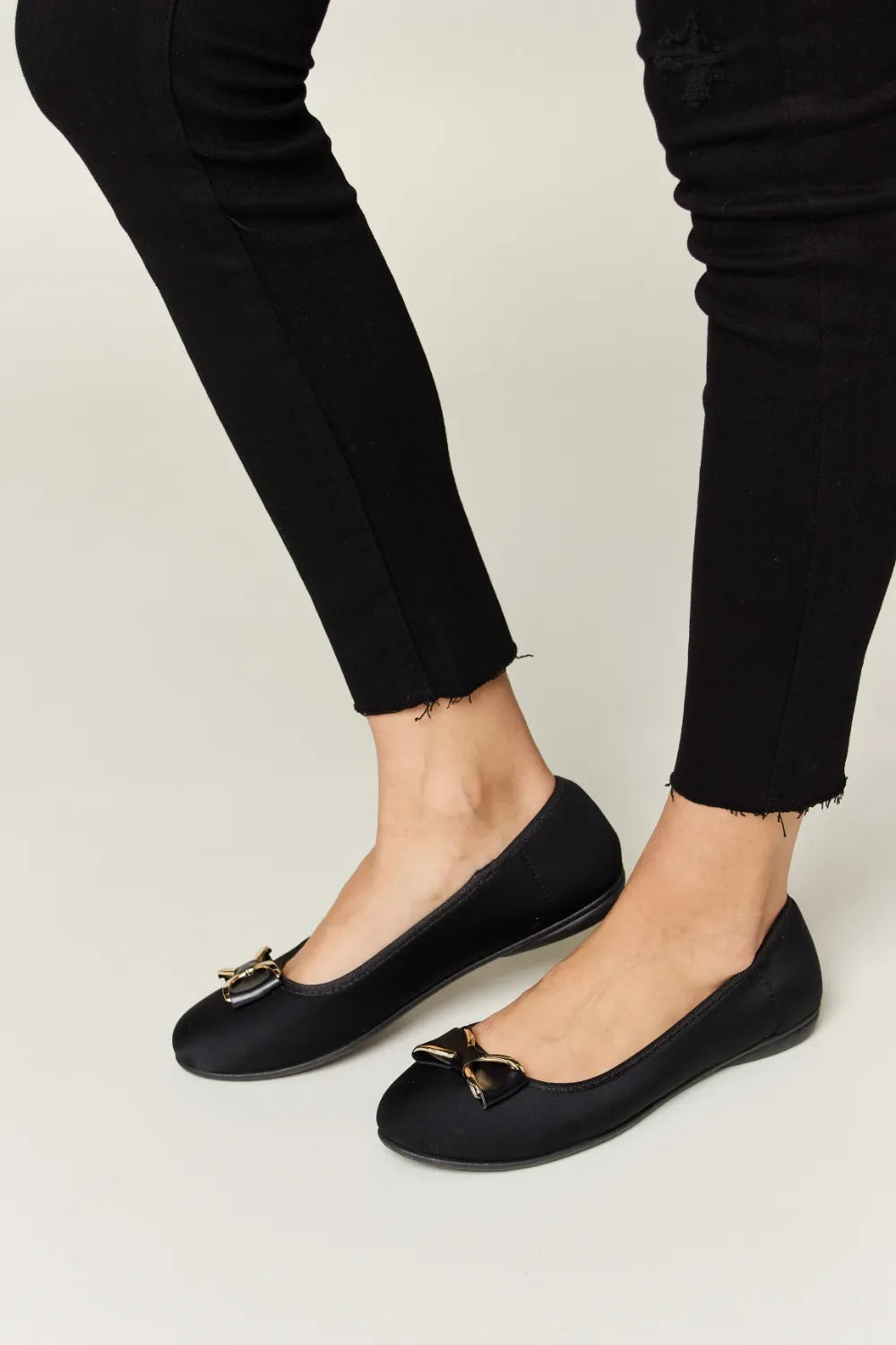 Forever Link Metal Buckle Flat Loafers - cas7m