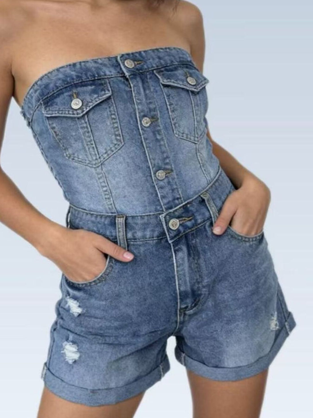 Ripped High-Waisted Denim Shorts - cas7m