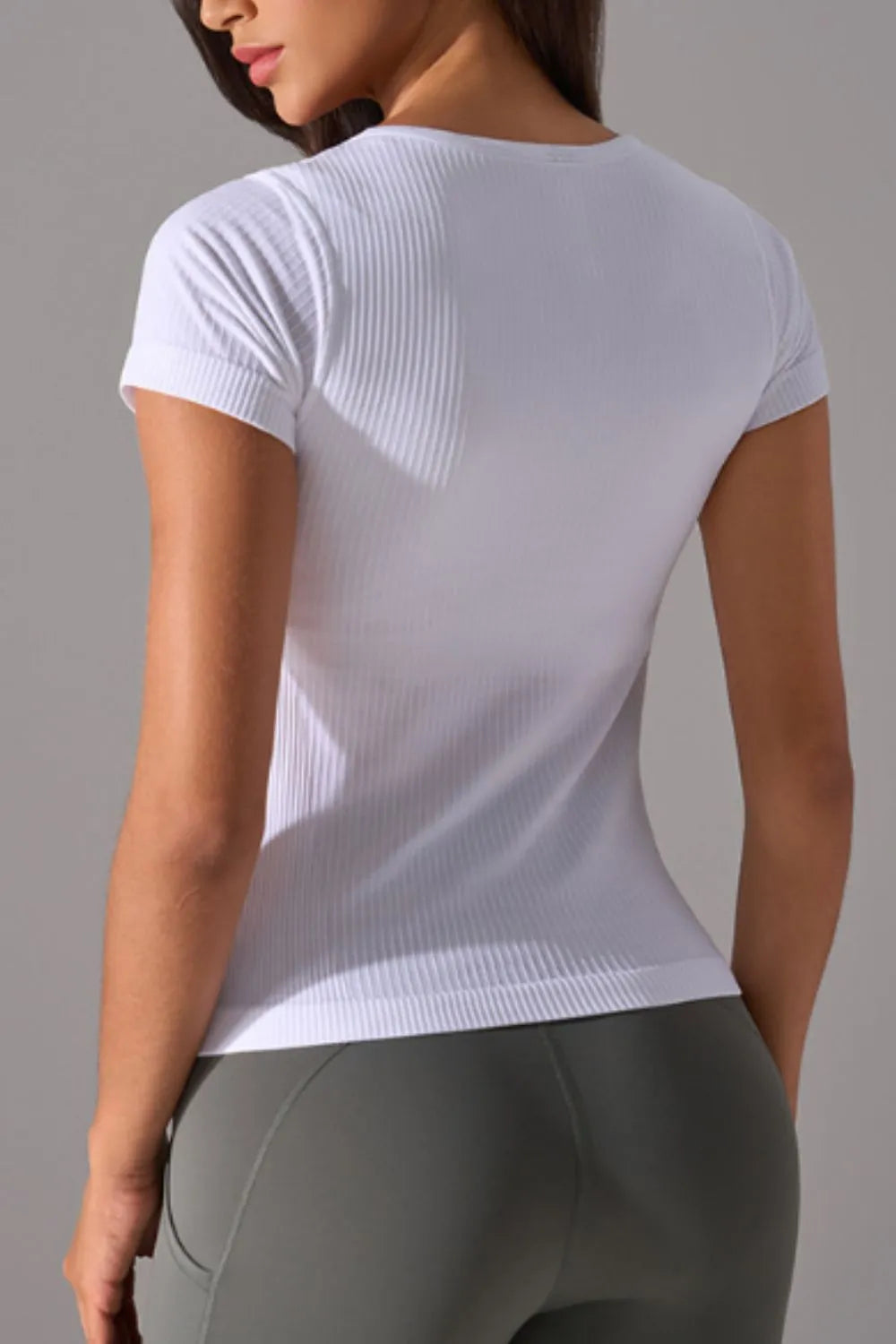 Square Neck Active T-Shirt with Detachable Chest Pads - cas7m