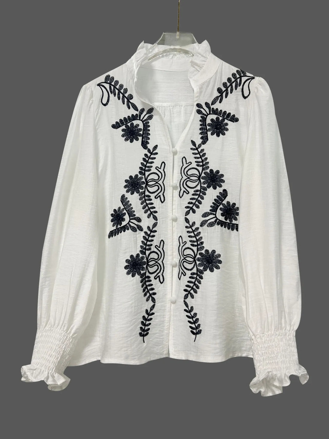 Embroidered Long Sleeve Blouse - cas7m