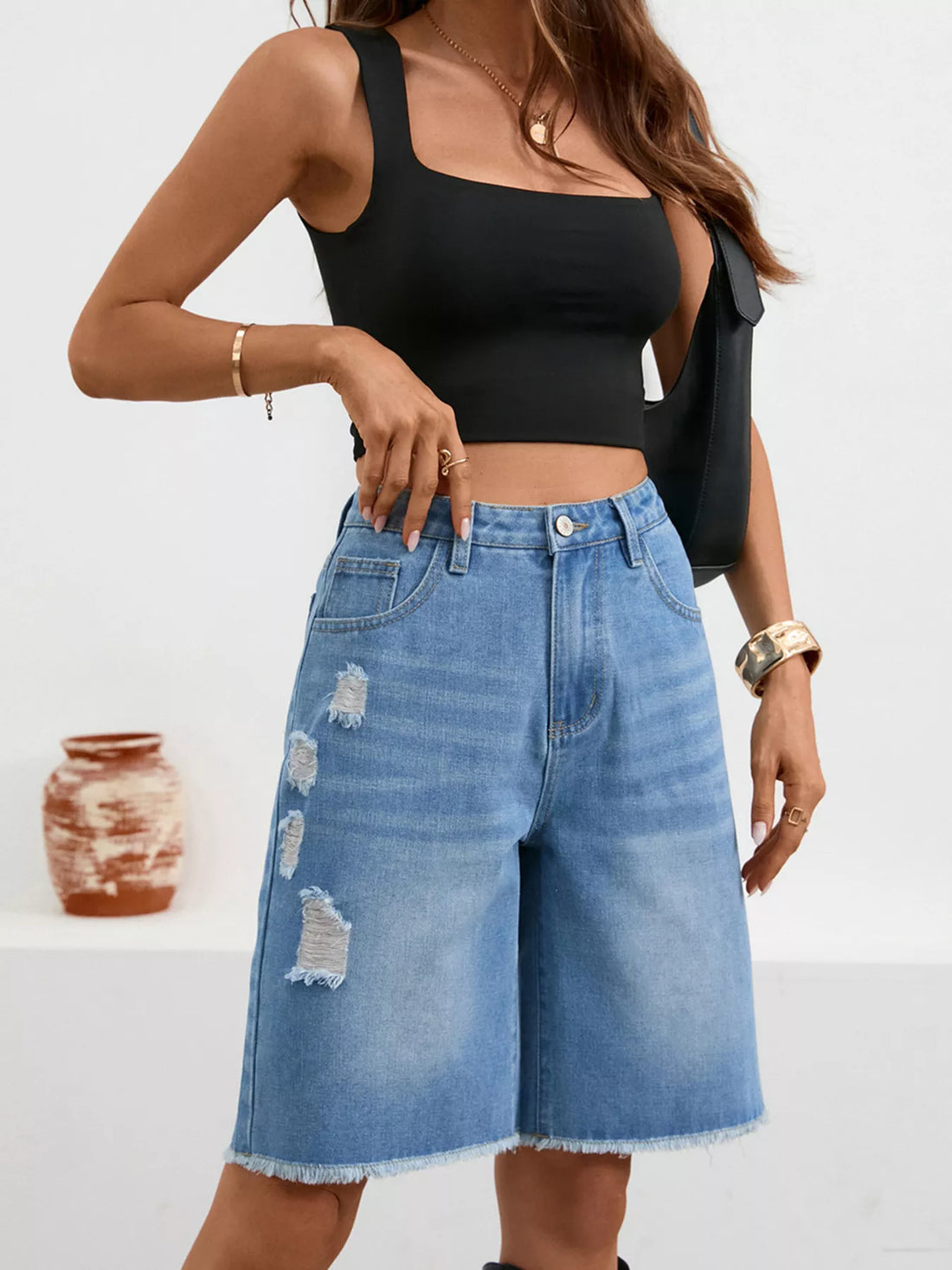 Ripped Frayed Hem Denim Shorts - cas7m