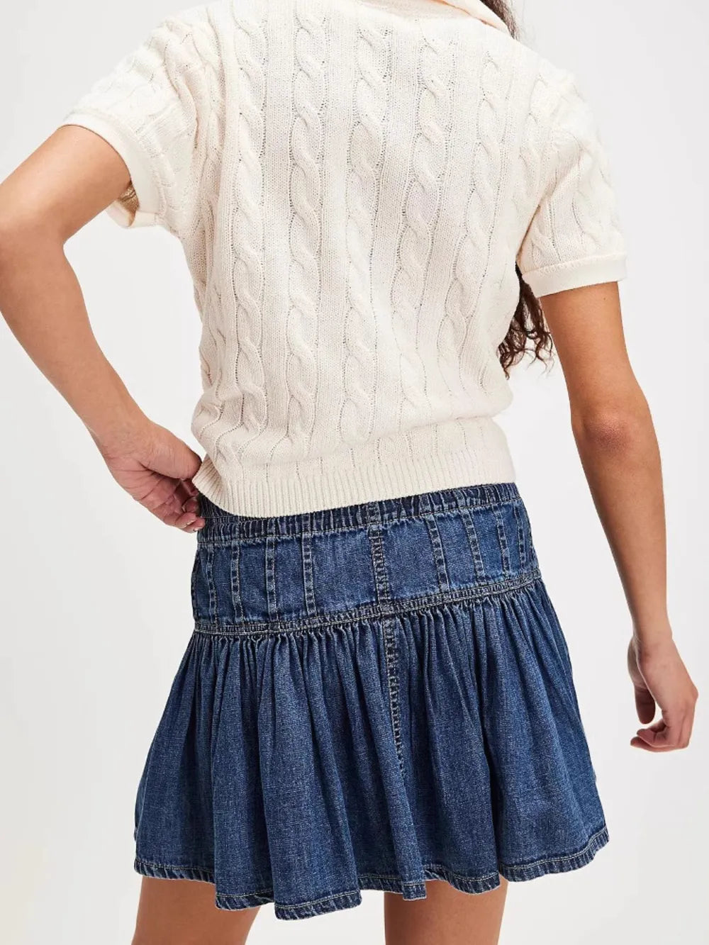 Buttoned Ruffled Mini Denim Skirt - cas7m