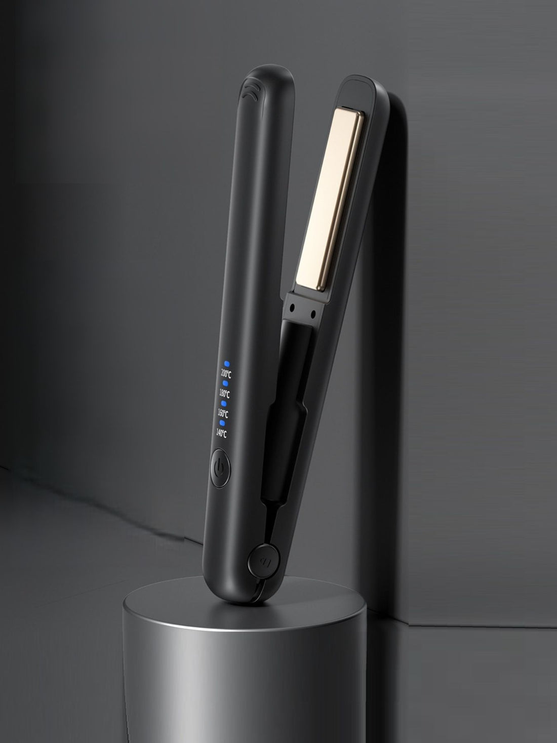 Portable Electric Hair Straightener with Anti-Scald Technology - cas7m