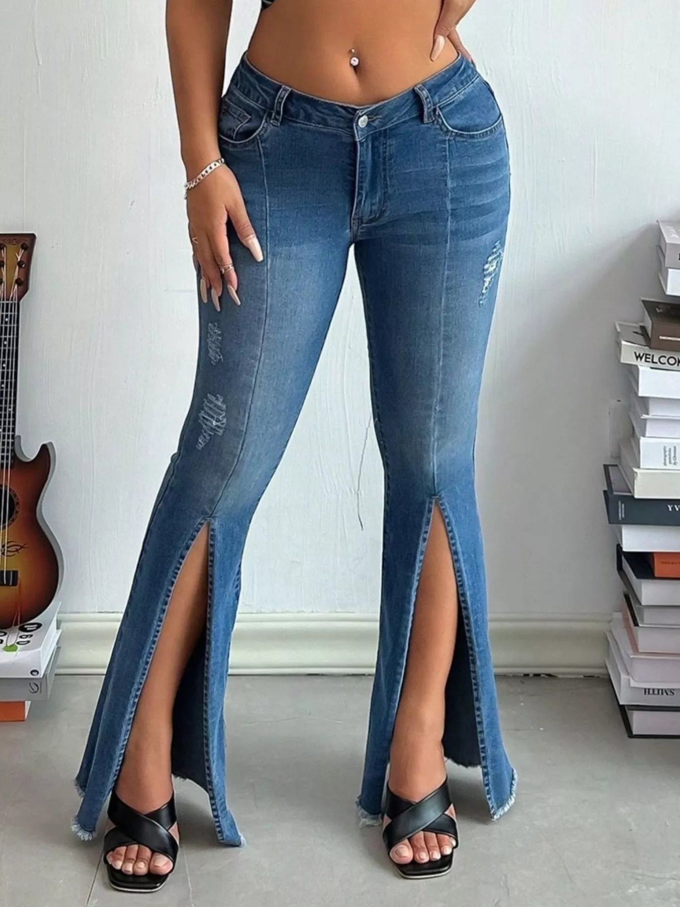 Distressed Slit Flare Jeans - cas7m