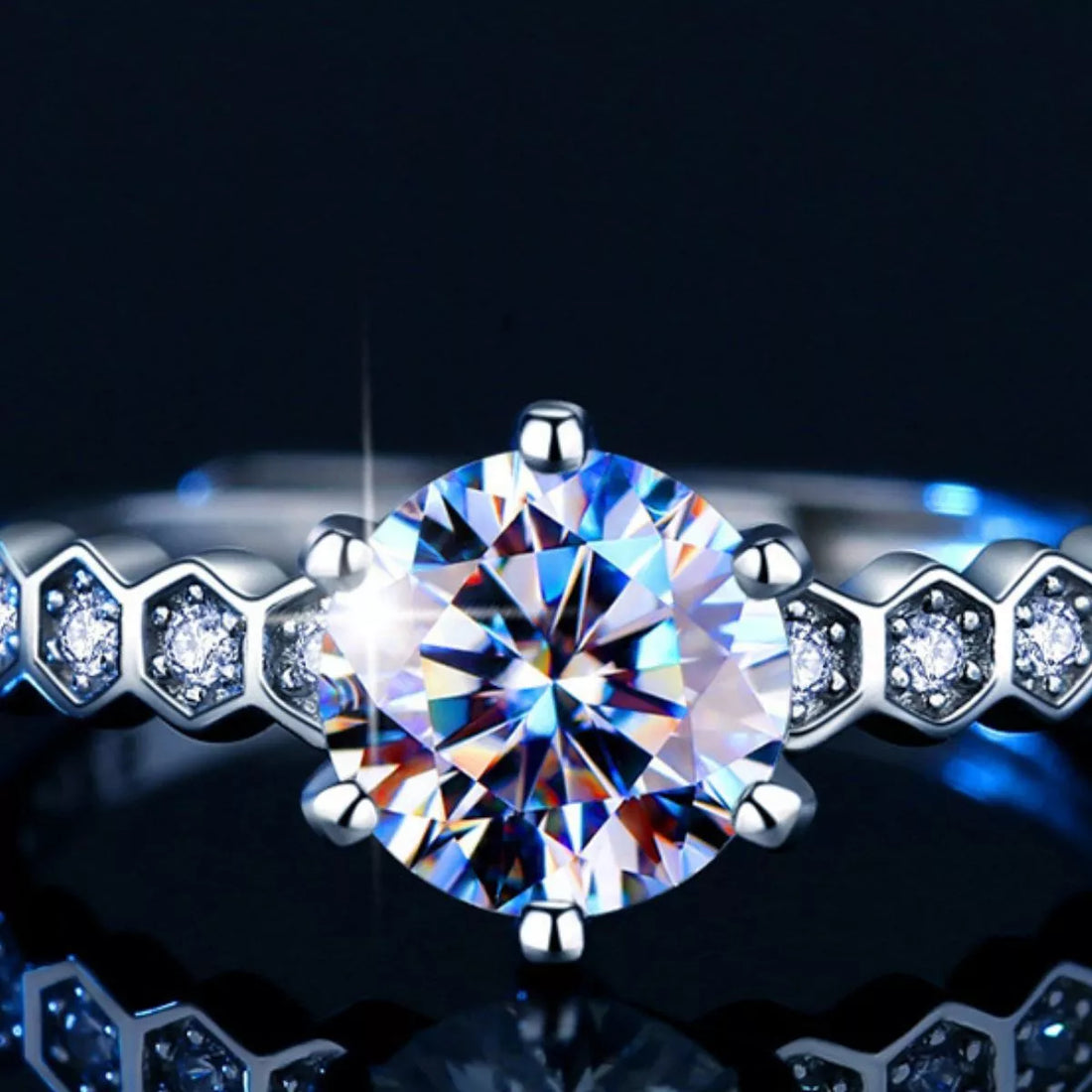 Brilliant 1ct Moissanite Solitaire Ring in 925 Sterling Silver - cas7m
