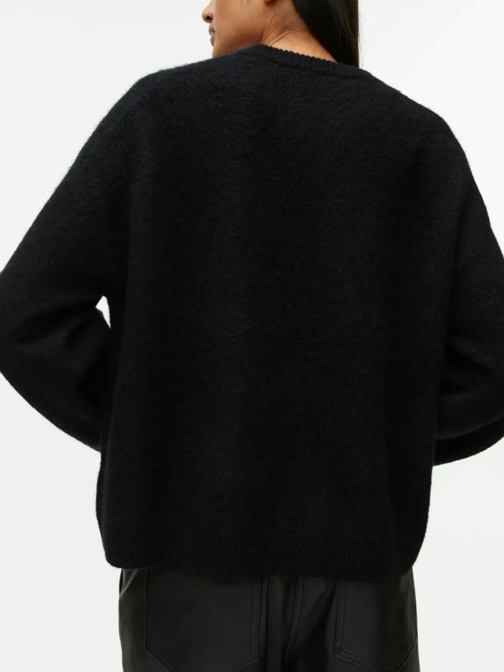 Round Neck Drop Shoulder Sweater - cas7m