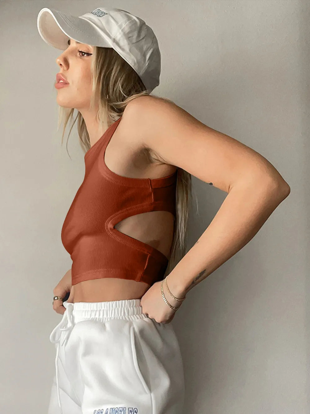Cutout Round Neck Tank - cas7m