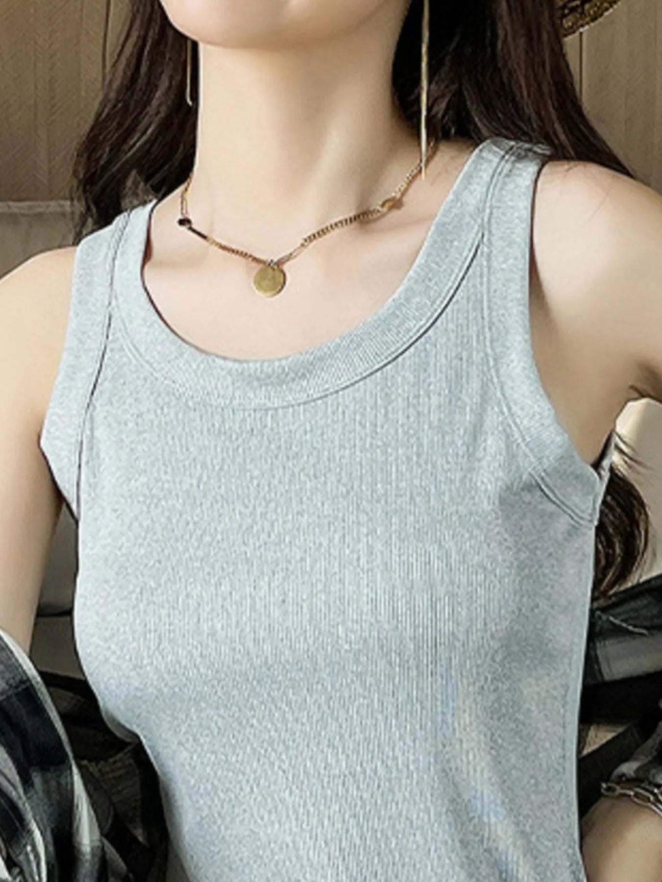 Scoop Neck Tank Top - cas7m
