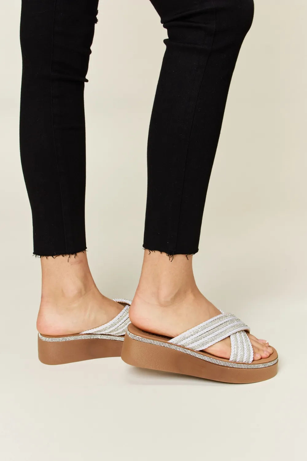 Forever Link Rhinestone Platform Wedge Sandals - cas7m