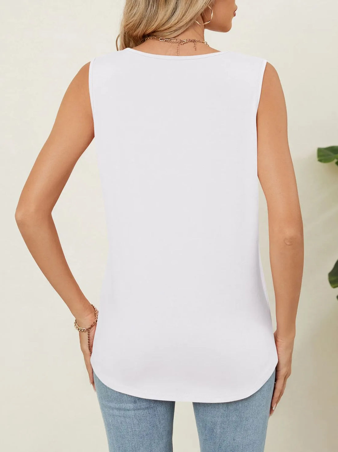 Round Neck Tank - cas7m