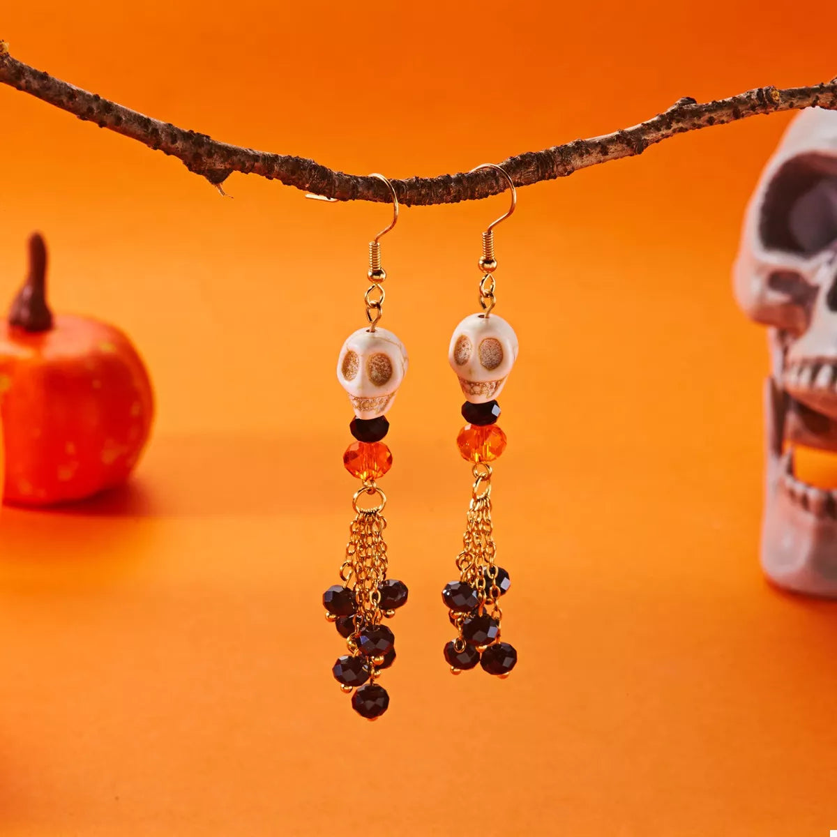 Halloween Skull Beaded Drop Earrings - cas7m