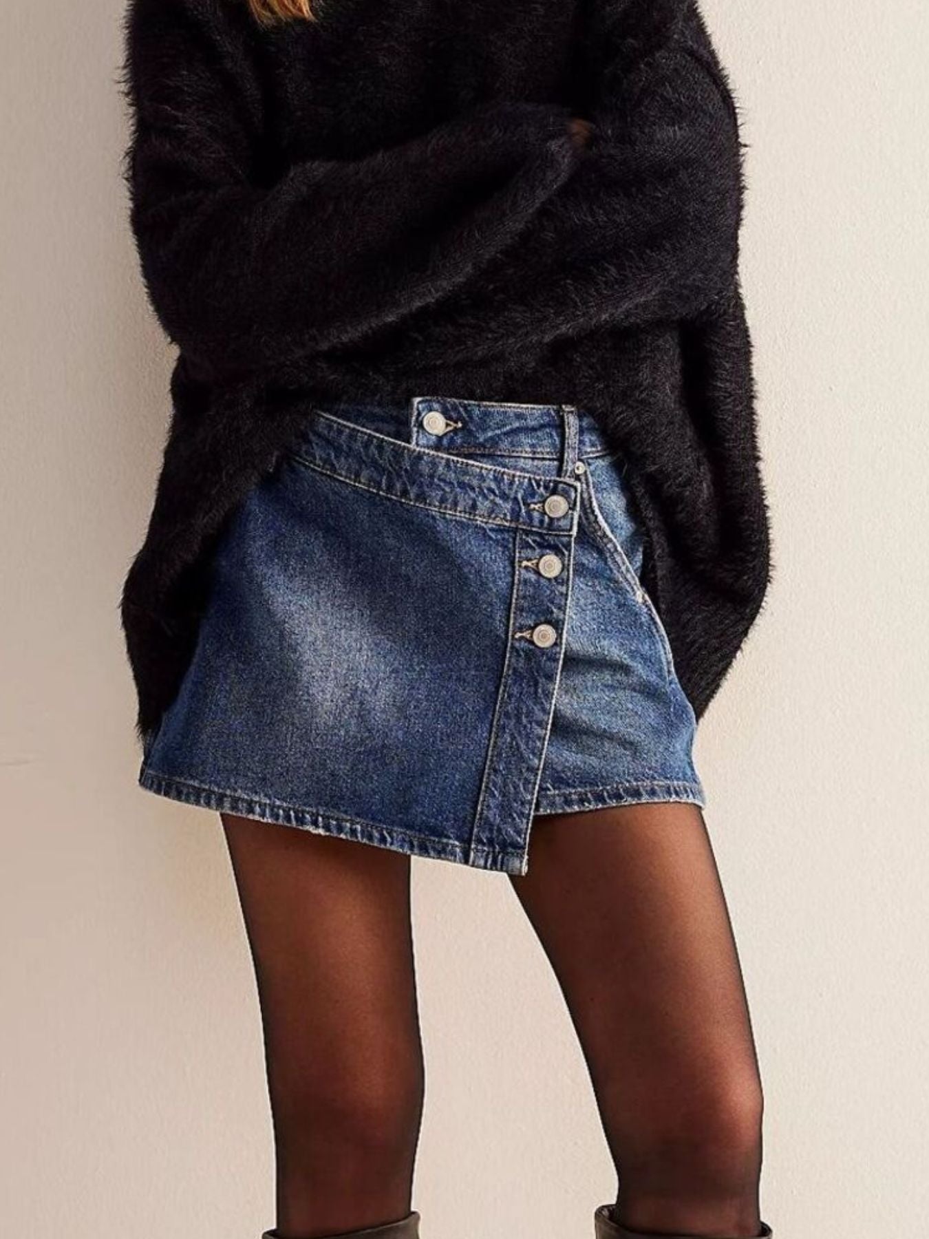 Asymmetrical Button-Front Denim Skort - cas7m