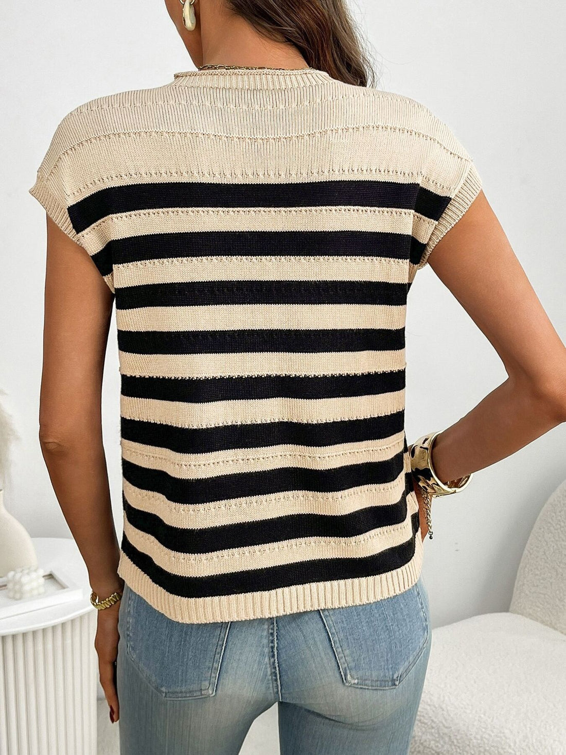 Striped Knit Pocket Detail Cap Sleeve Sweater - cas7m