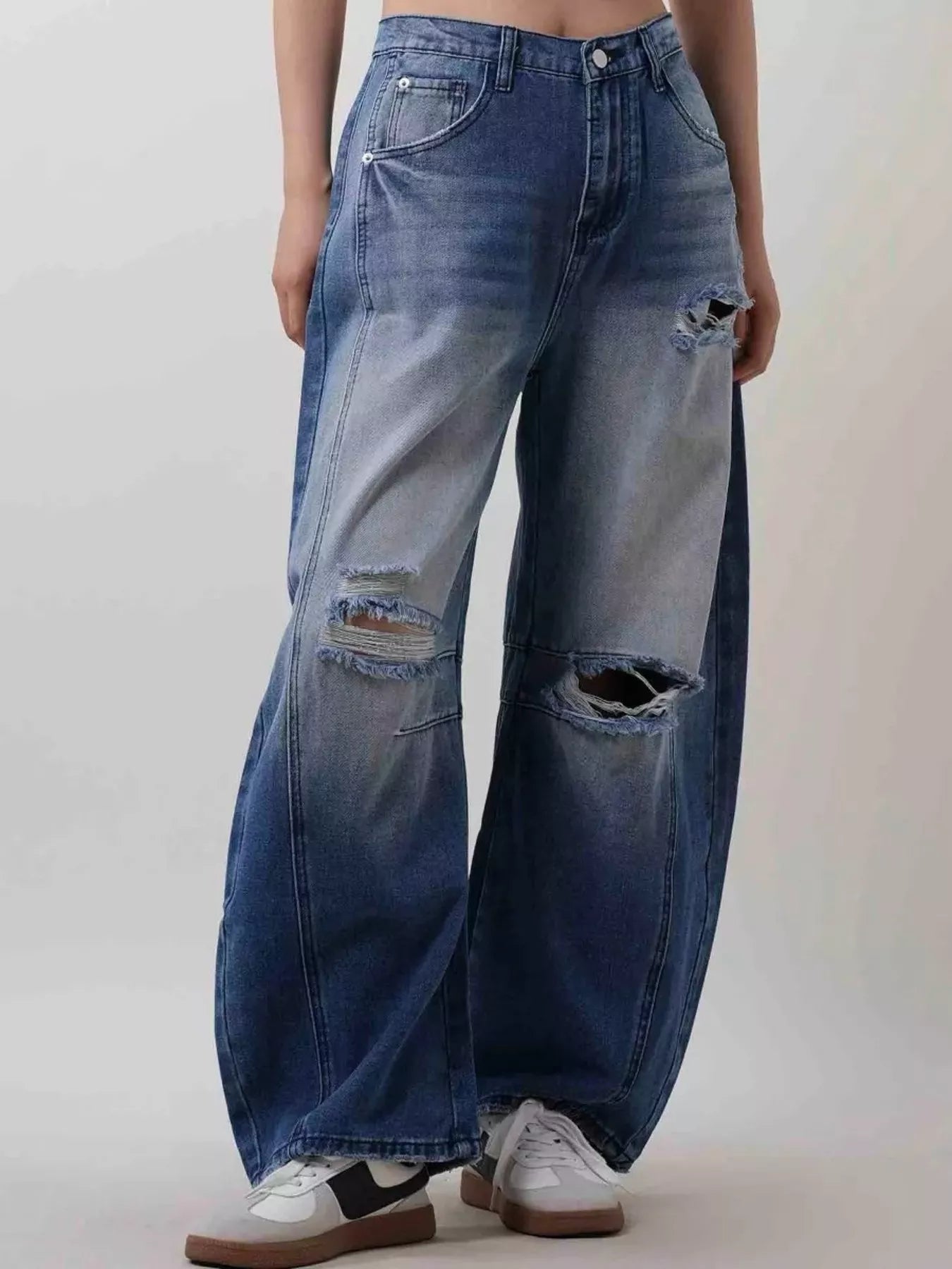 Distressed Wide Leg Jeans - cas7m