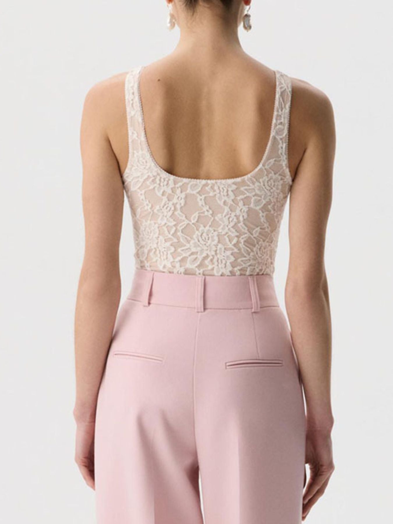 Lace Round Neck Tank - cas7m