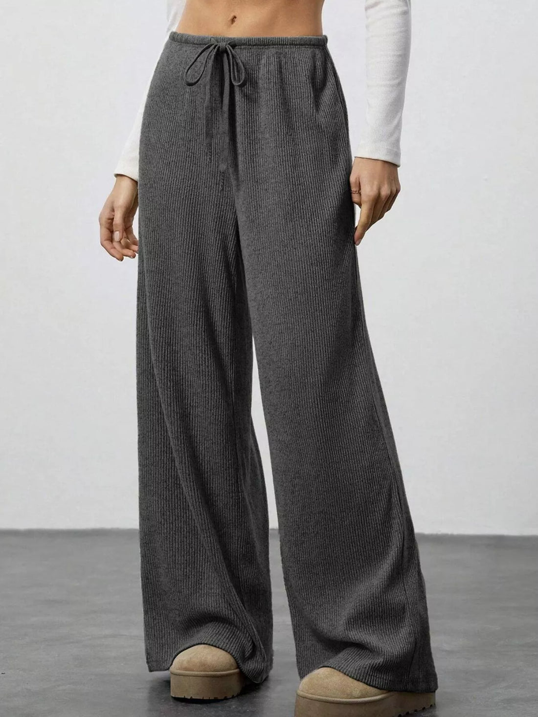 Relaxed Fit Wide Leg Pants - cas7m
