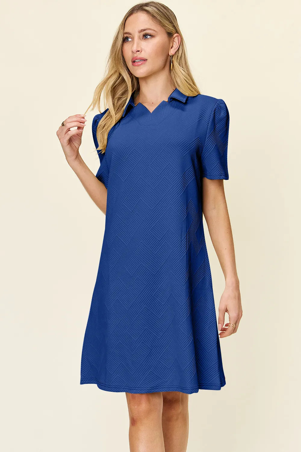 Double Take Full Size Texture Collared Neck Short Sleeve Dress - cas7m