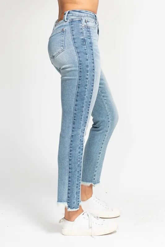 Judy Blue Full Size Vintage Wash Side Panel Detail with Fray Hem Slim Plus Size - cas7m