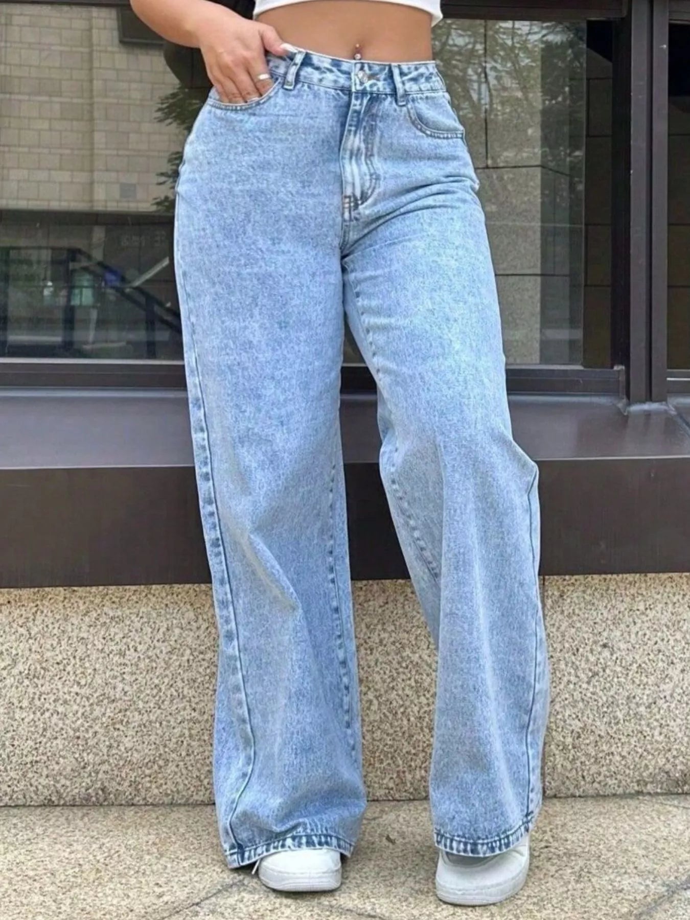 Wide Leg Wash Jeans - cas7m
