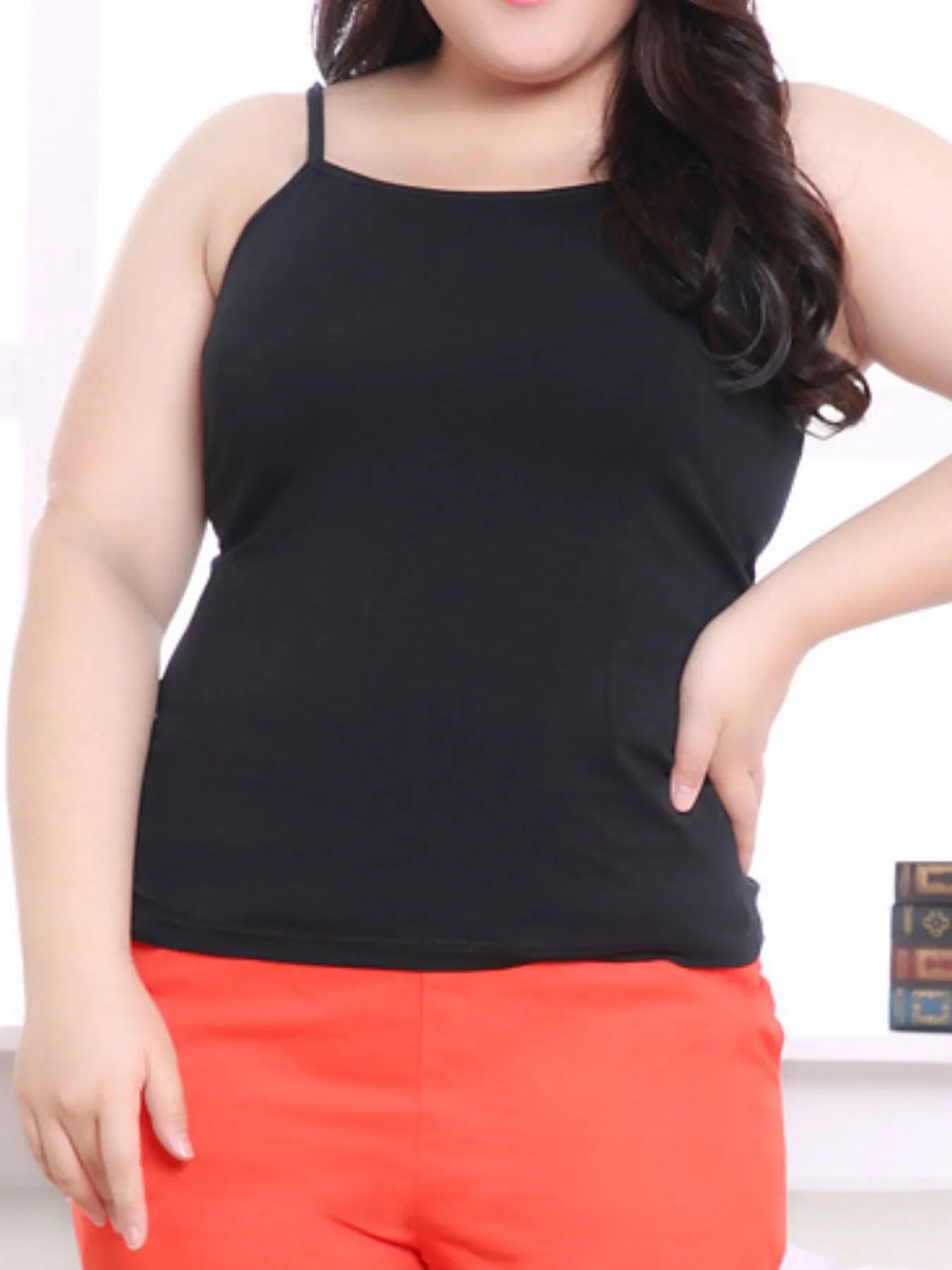 Solid Color Scoop Neck Tank Top - cas7m