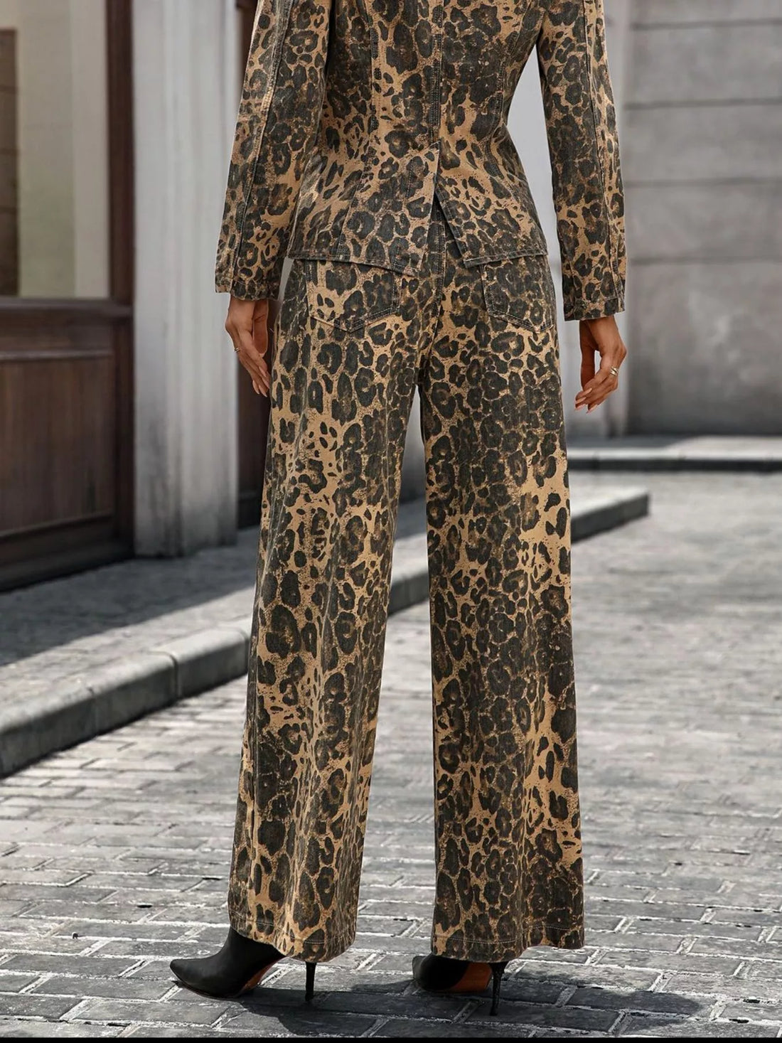 Leopard Wide-Leg Jeans - cas7m