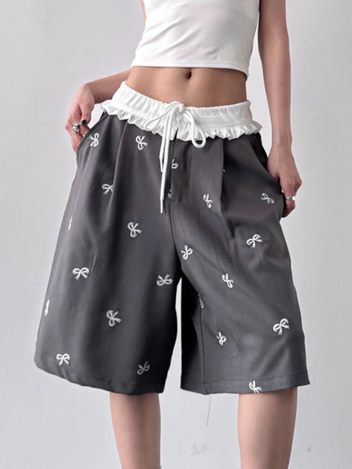 Bow Print Wide Leg Shorts with Contrast Ruffle Waistband - cas7m
