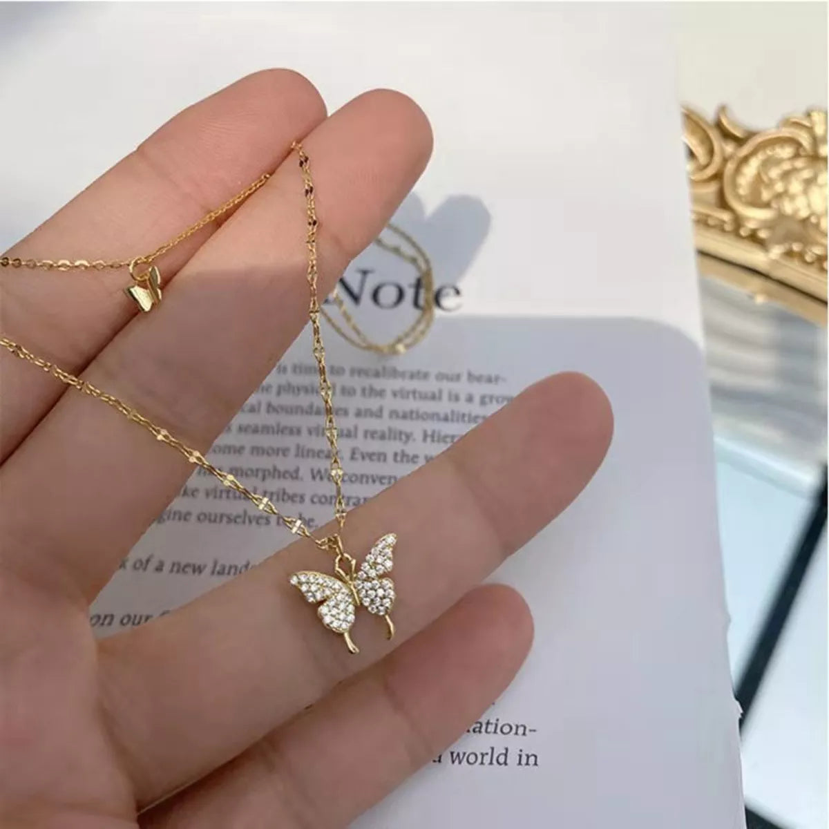 Double Layered Butterfly Necklace - cas7m
