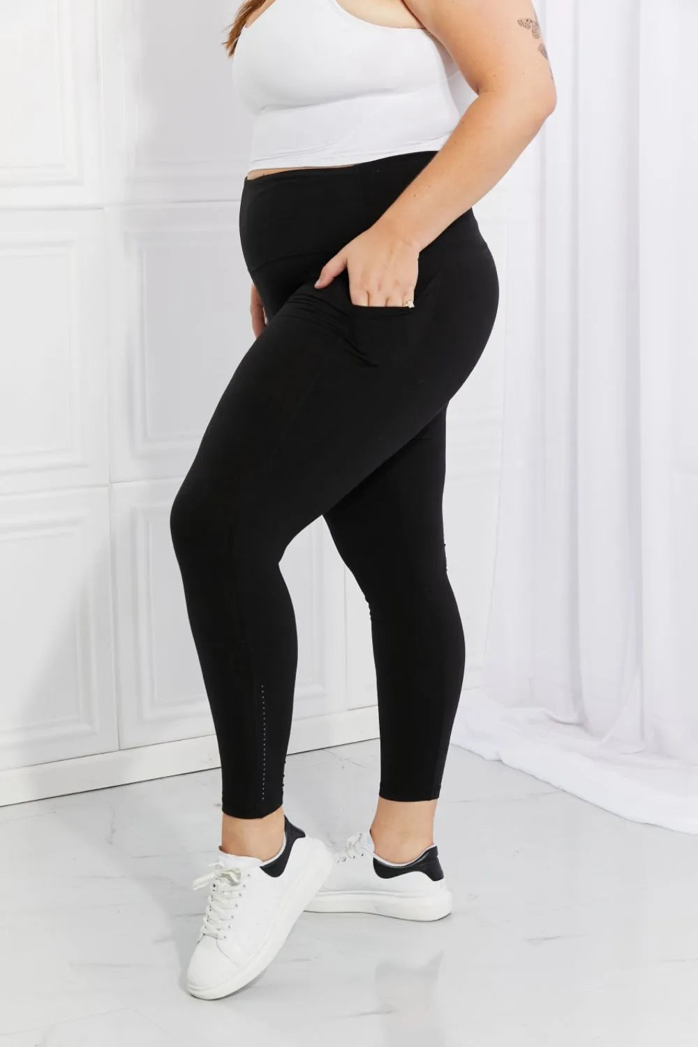 Leggings Depot Full Size Strengthen and Lengthen Reflective Dot Active Leggings - cas7m