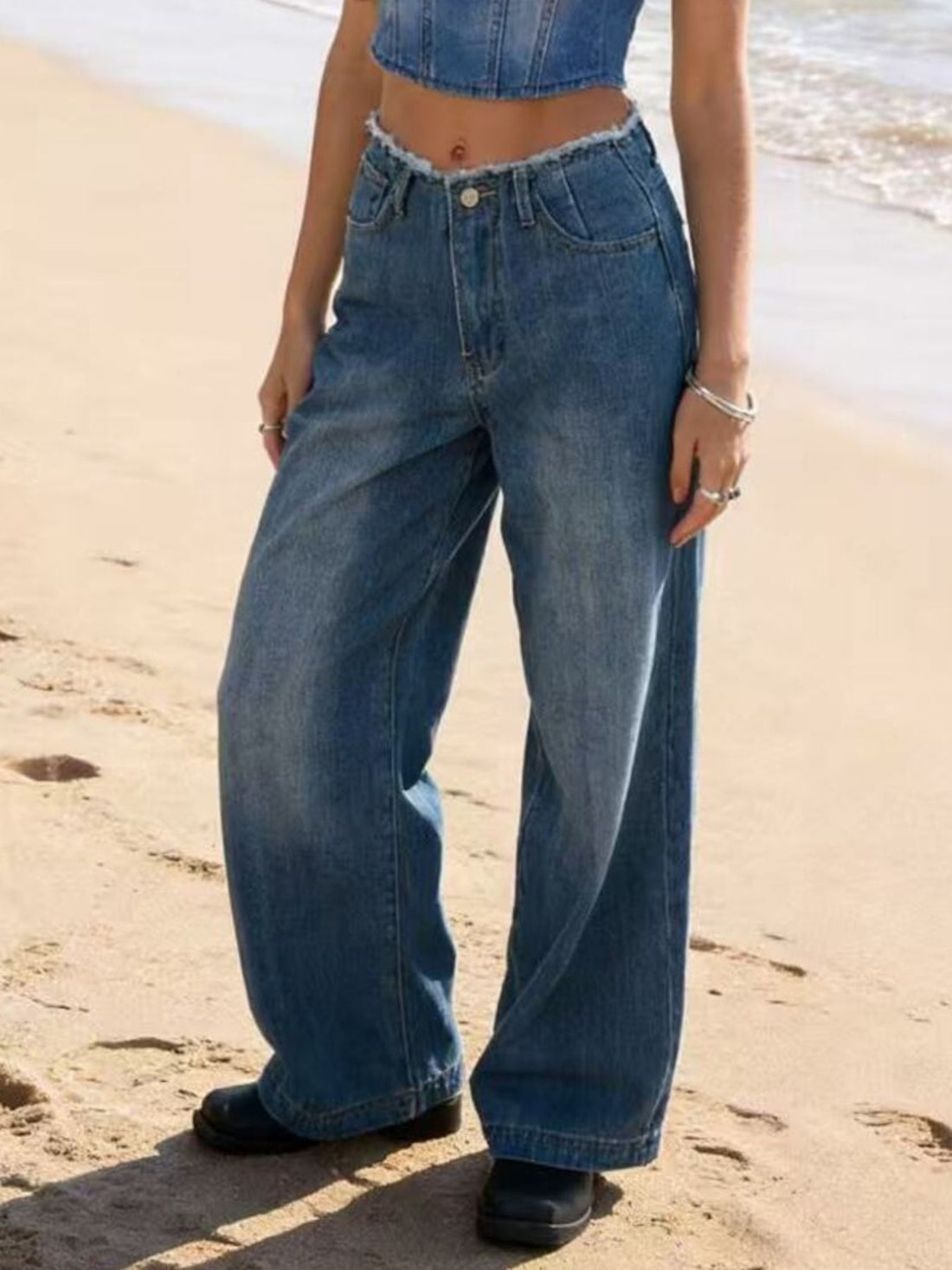Frayed Hem Wide Leg Jeans - cas7m