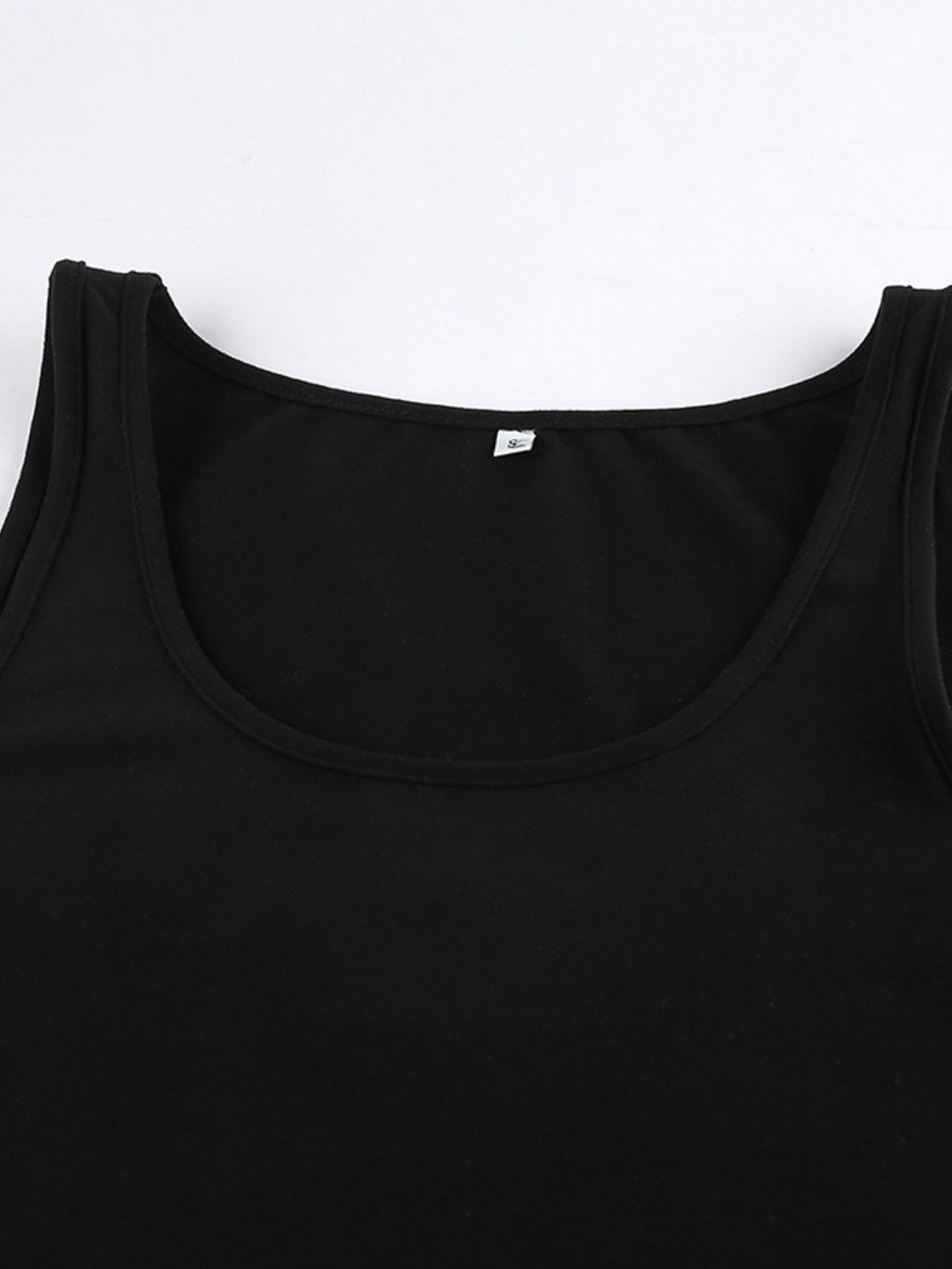 Ruffled Hem Round Neck Tank - cas7m