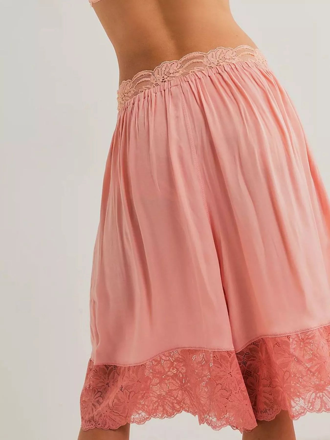Lace Detail Shorts - cas7m