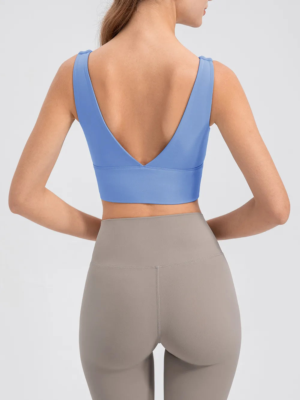 Scoop Neck Wide Strap Active Tank - cas7m