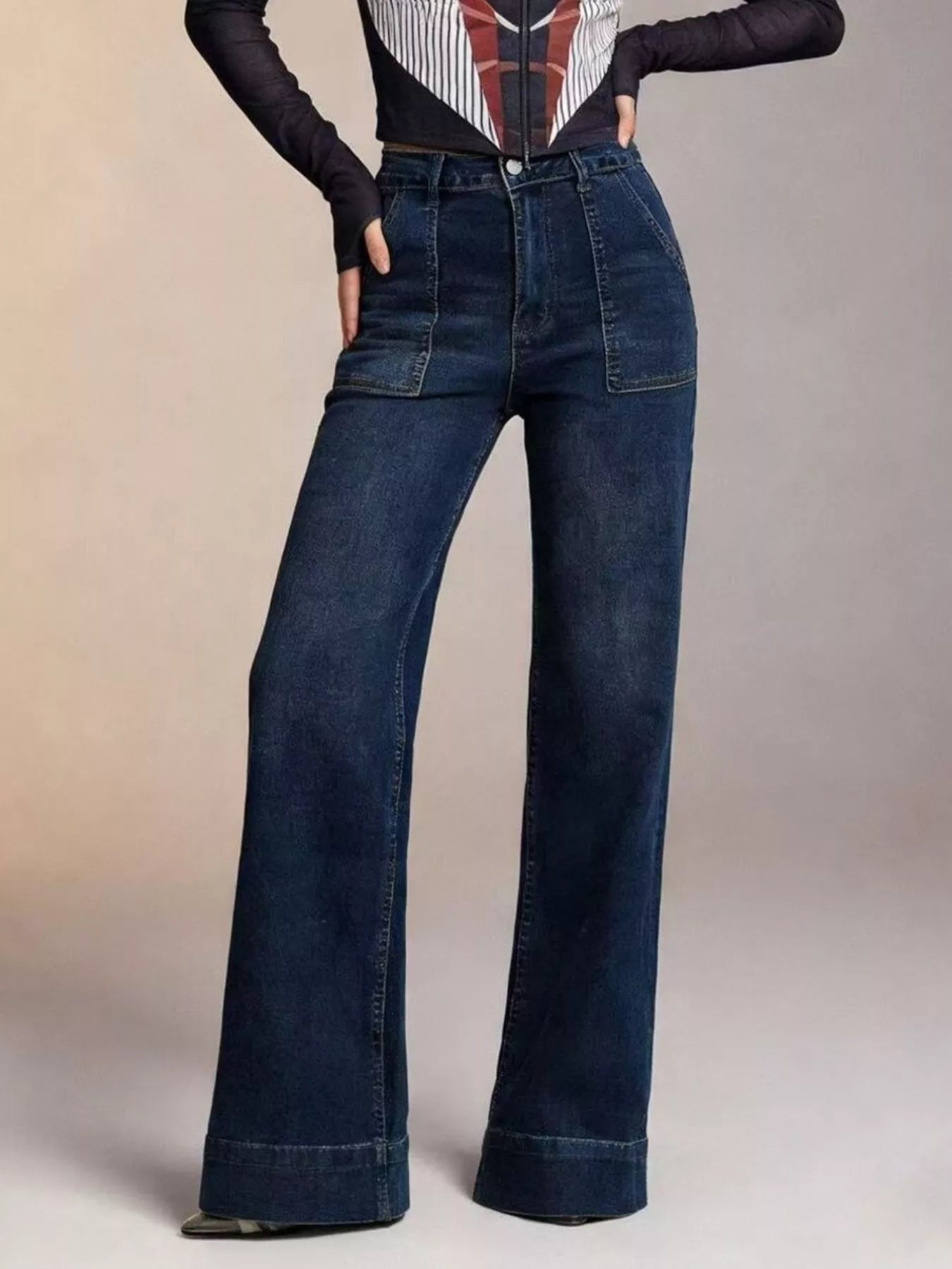 High-Waisted Flare Leg Jeans - cas7m