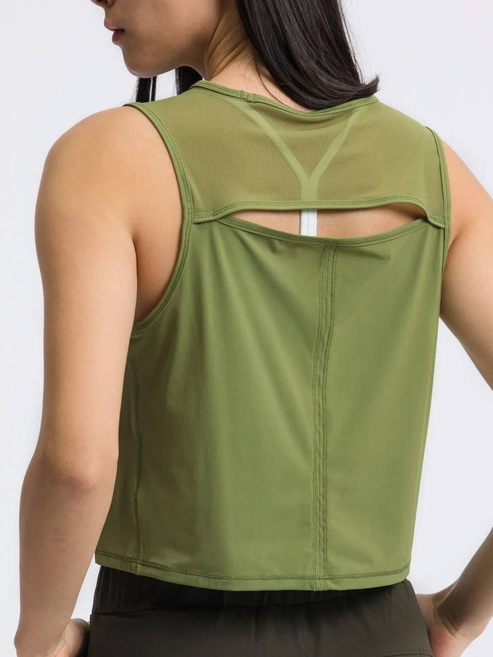 Millennia Round Neck Cropped Active Tank - cas7m