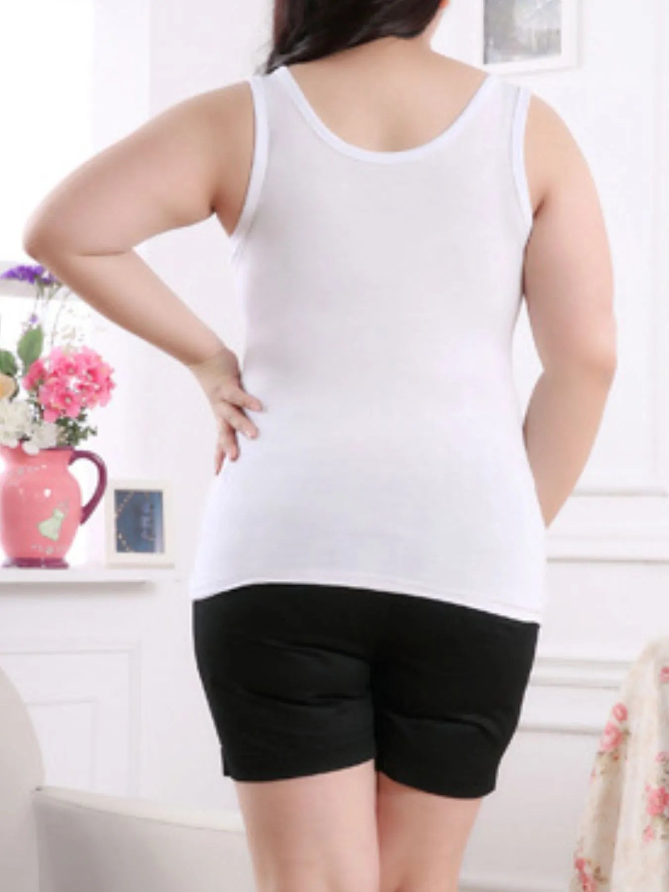 Solid Color Scoop Neck Tank Top - cas7m