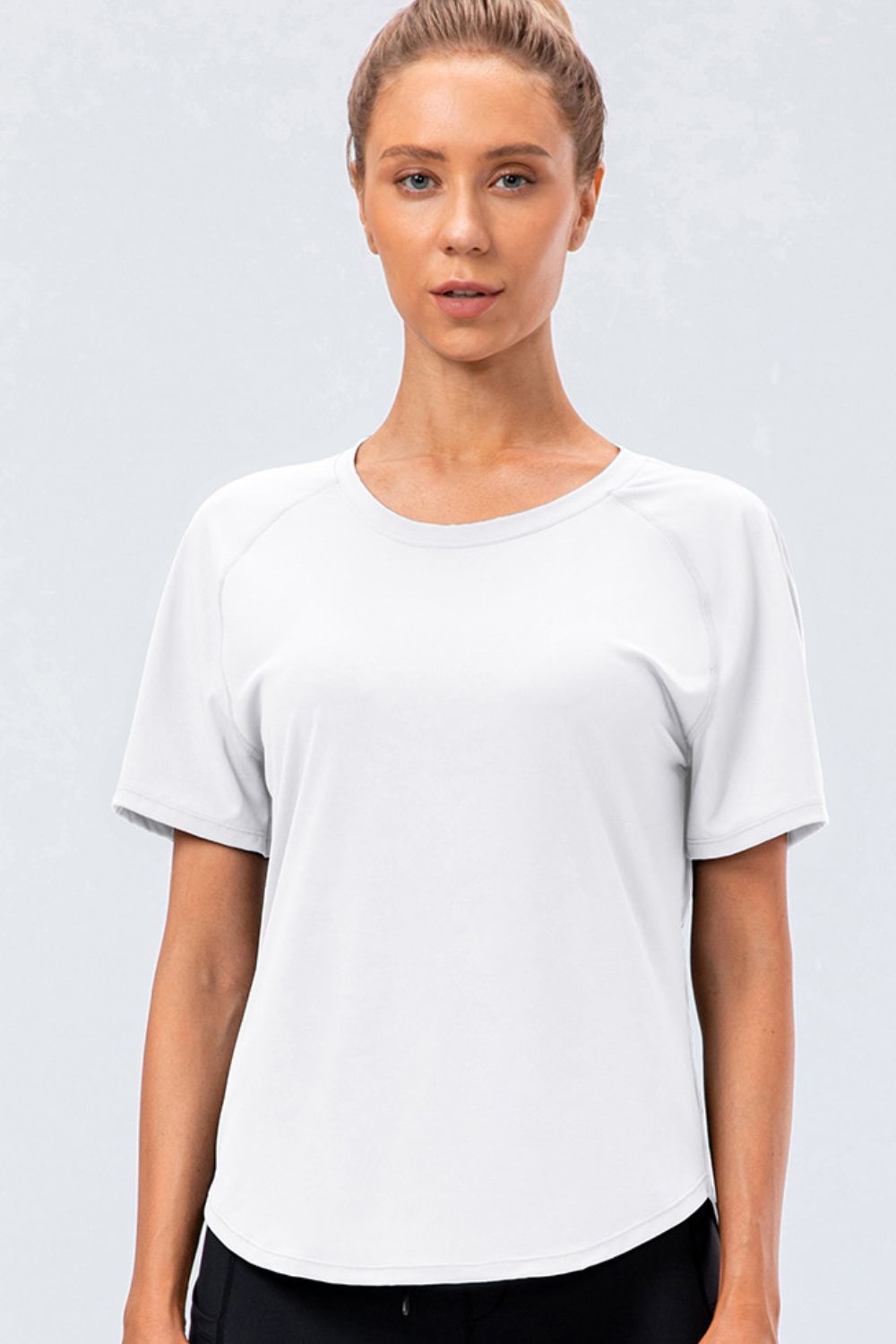 Round Neck Raglan Sleeve Active Tee - cas7m
