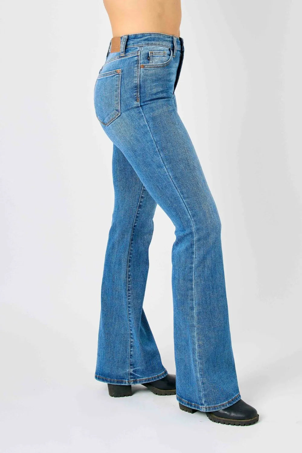 Judy Blue Full Size High-Waisted Classic Flare Jeans Plus Size - cas7m