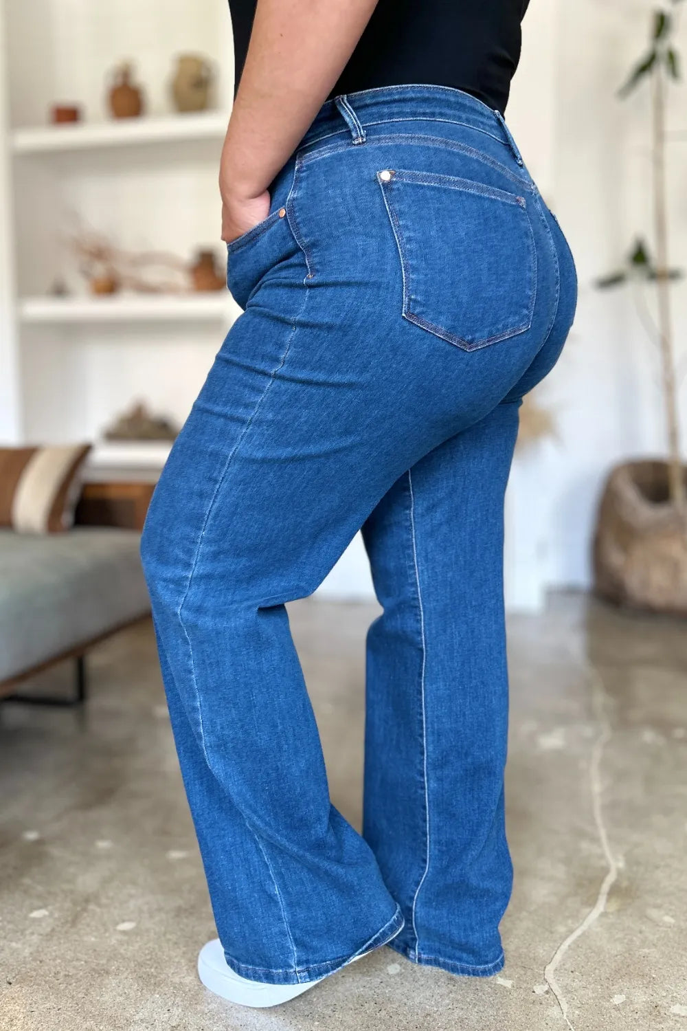 Judy Blue Full Size High Rise Straight Jeans - cas7m