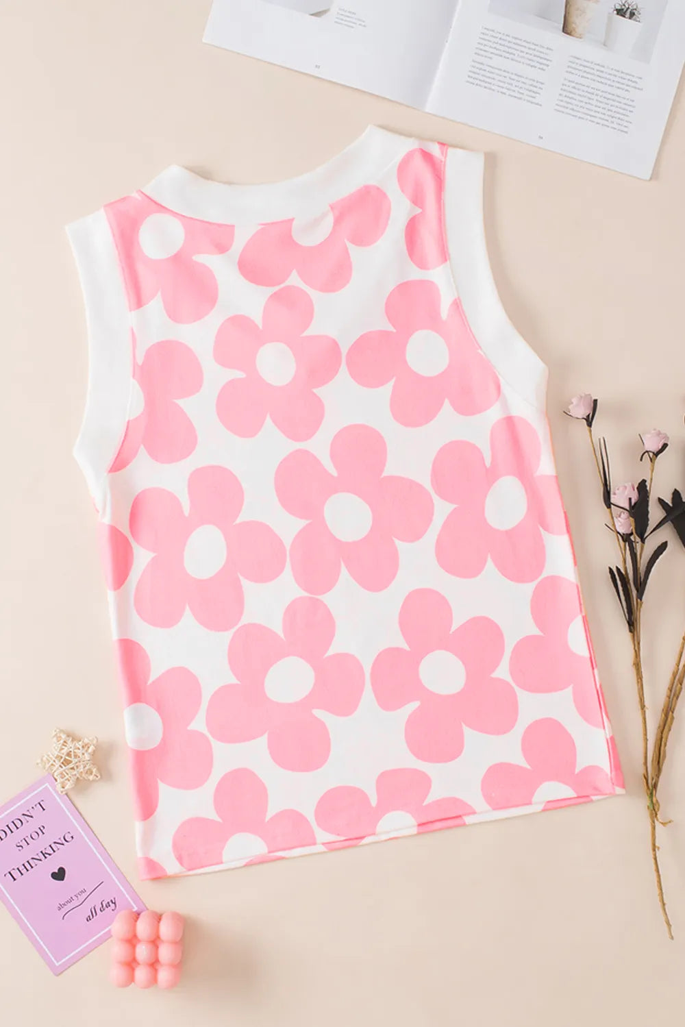 Flower Printed V-Neck Tank - cas7m