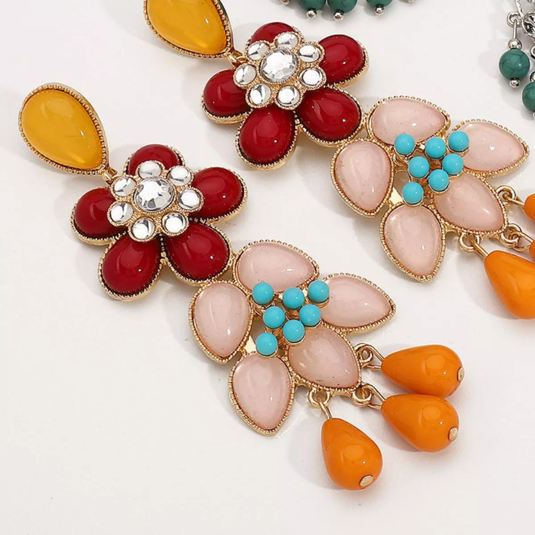 Flower Dangle Earrings - cas7m