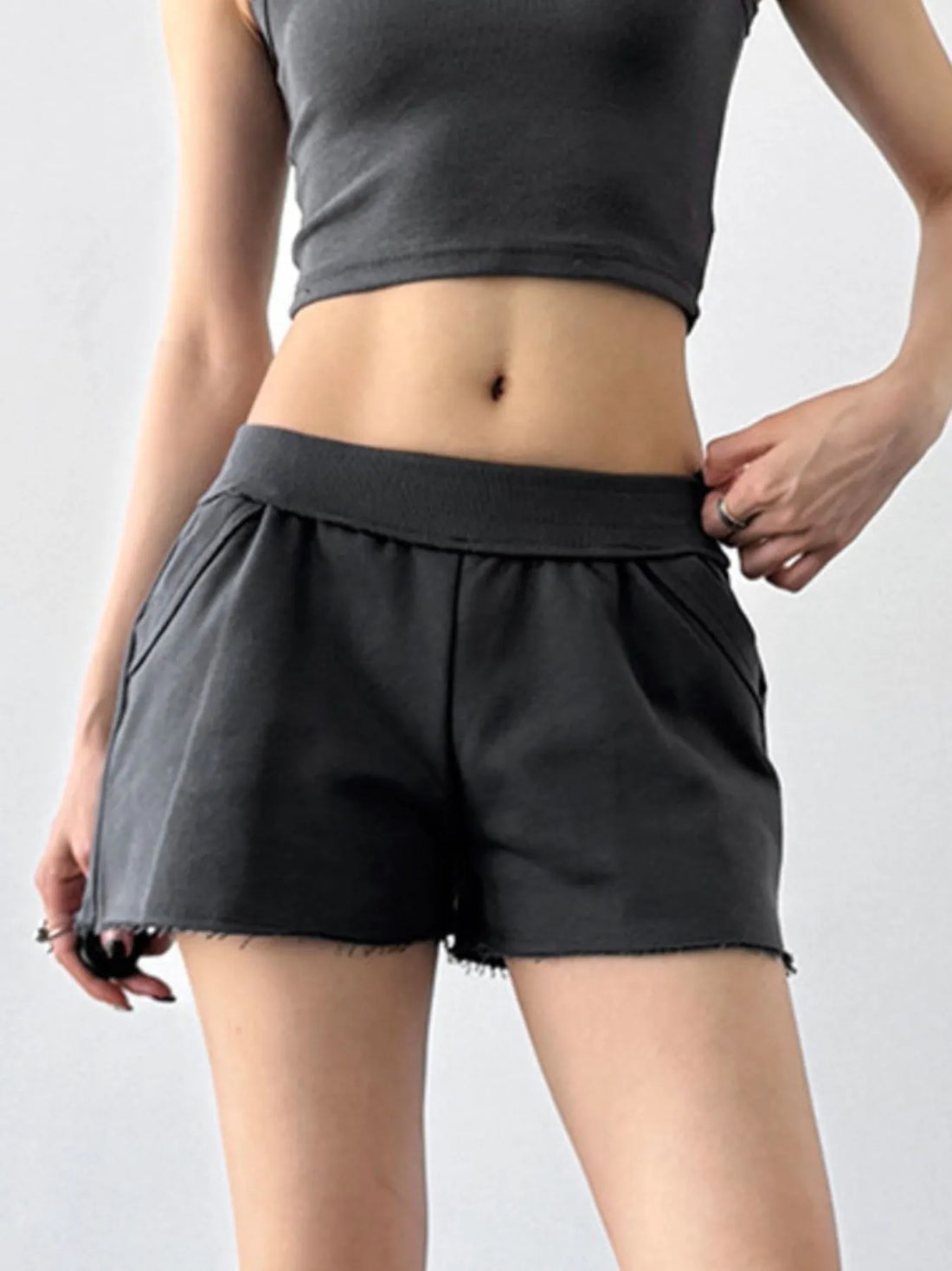 Letter Back Shorts - cas7m